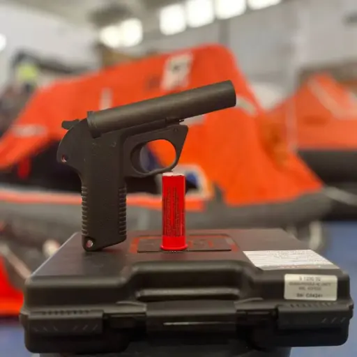 [PAI-9129000] PAINSWESSEX EMERGENCY SIGNAL LAUNCHER + RED SIGNAL CARTRIDGE